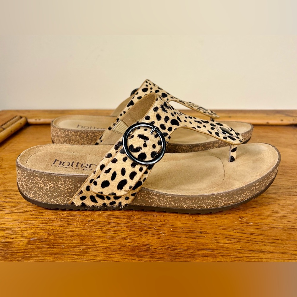 Hotter Comfort Concept Leopard Print Calf Hair Women’s T-Strap Cork Sandals US 8